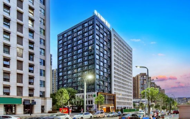 Xinhai International Hotel (Xichang Bohai 17 Degree Branch) – Outside – Xichang