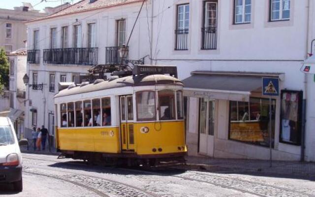 Fado Bed & Breakfast Santos