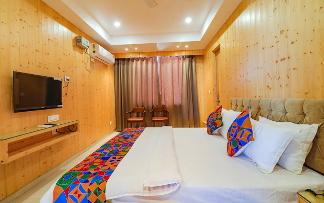 Fabhotel Grand Arya