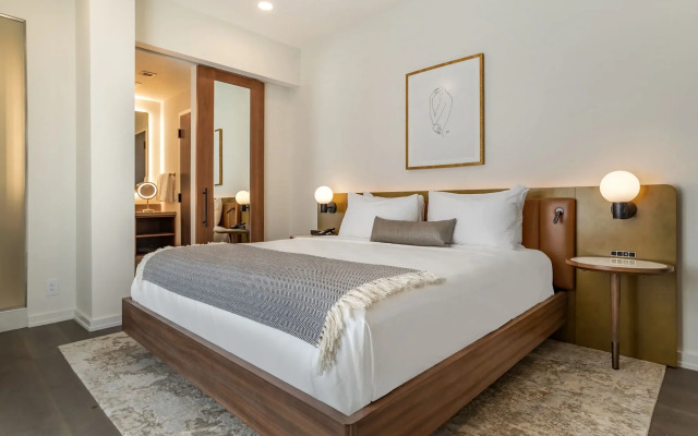 ONE11 Hotel