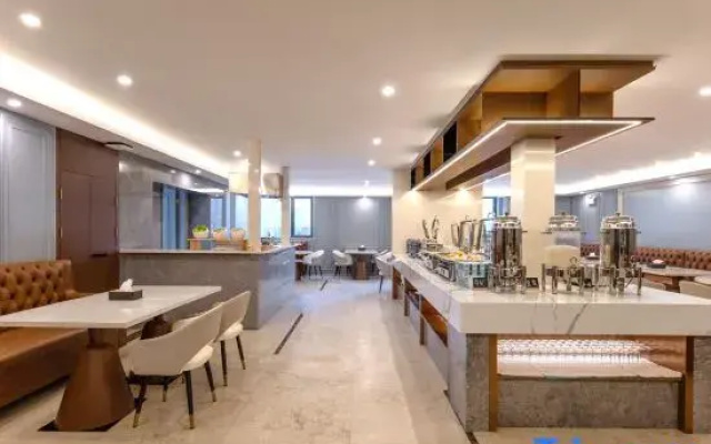 Pu Jue International Hotel (Shanghai Songjiang Xin Qiao)