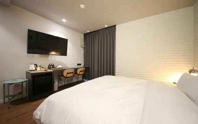 Brown Dot Hotel Busan Sajik Stadium