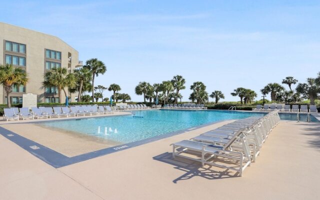 503 Shorewood 2 Bedroom Condo