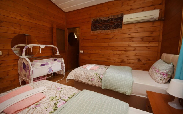 Villa Sezar by Helaltatilvillari