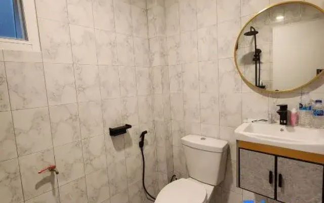 Beach House | Sleeps 10 | Patong Beach +Bar