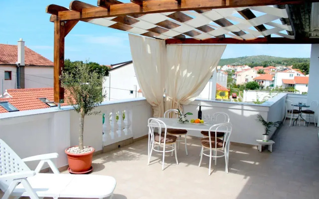 Apartments Antica
