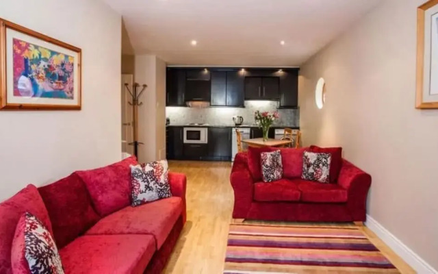 Tranquil 2Br Suite Apt In Dublin-2