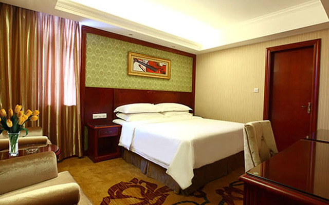 Vienna Hotel Changsha Mid Furong Road