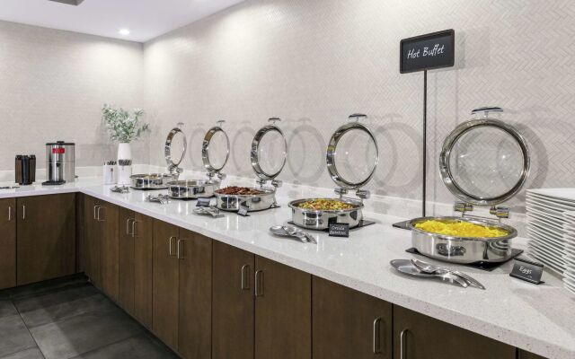 Embassy Suites by Hilton Grand Rapids Downtown,MI