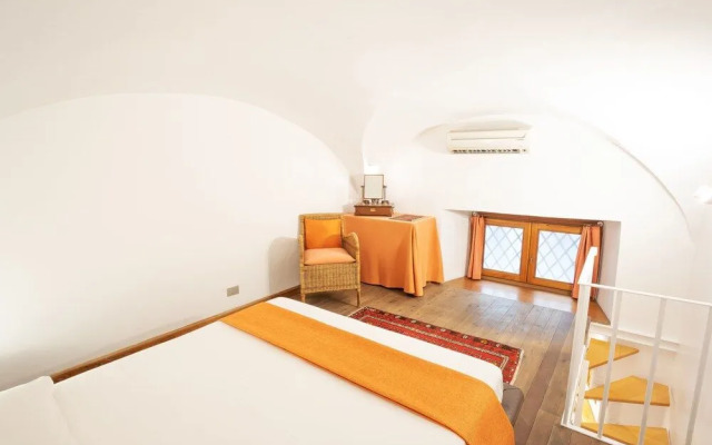 Quiet and Cozy Trastevere Hideaway