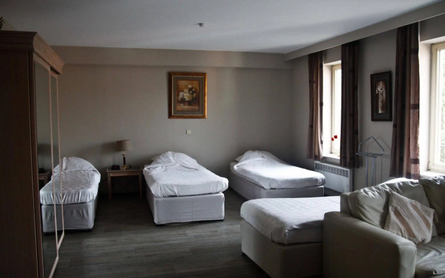 Ambassador Suites Antwerp