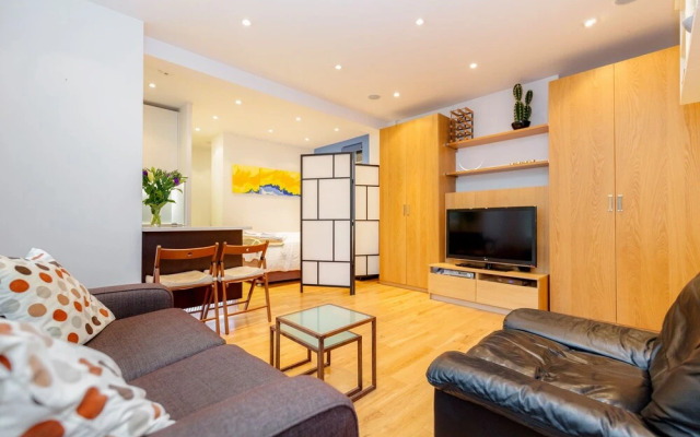 HighSt Kensington Studio - BaseToGo