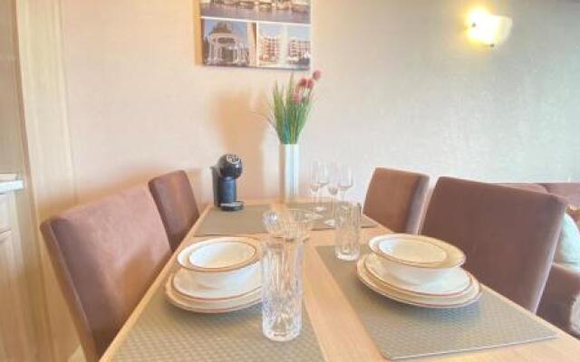 Bratanov Studio in Complex Harmony Suites 8