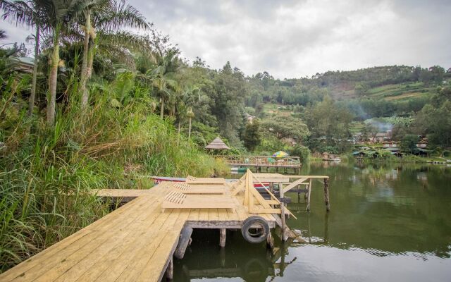 Crater Bay Cottages