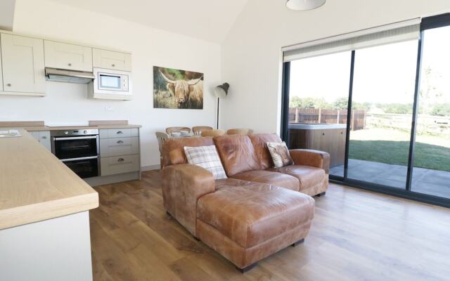 Heron Lodge Castle Farm