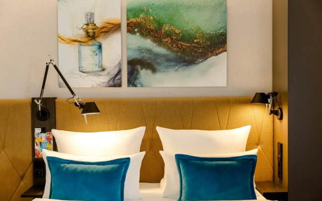 Motel One Köln-Altstadt