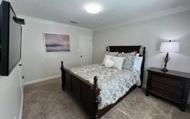 Dazzling 5 Bedroom Pool Home 1/4 Mile To Disney
