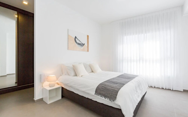 Nat 600 Beach-Luxury Appartment