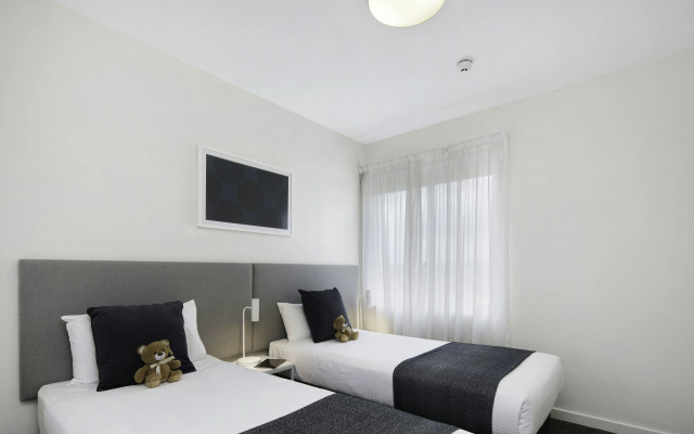 Quest Mawson Lakes