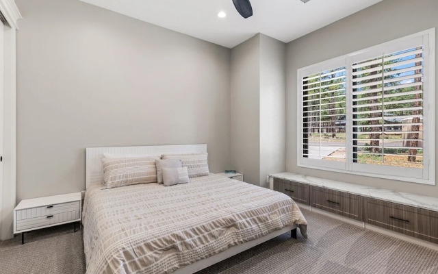 Breton 3303 Flagstaff