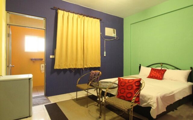 16 Alley Hostel