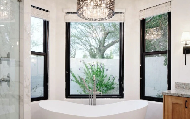 Luxury Mountain Estate-pool-spa-bbq+bar-fire pit