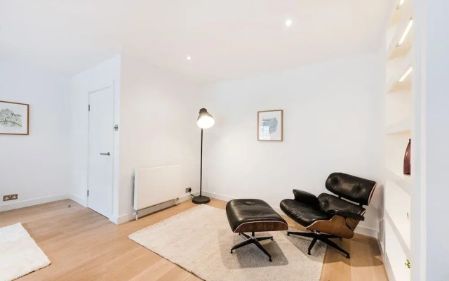 Stay At Mine - Seven Dials Court