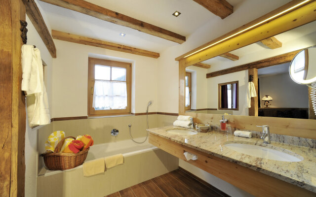 Almwellness-Resort Tuffbad