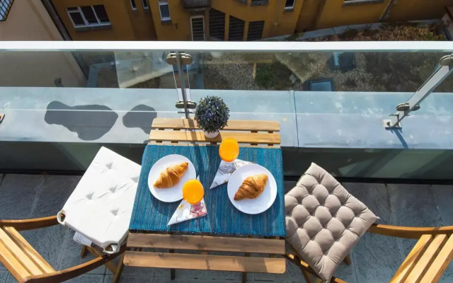 Modern Apartment Charvátova