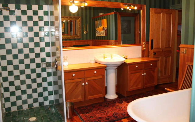 Villa Rouge B&B