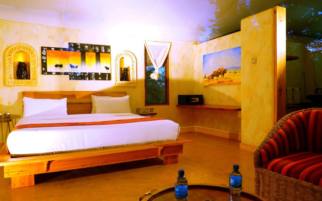 PrideInn Mara Camp & Cottages