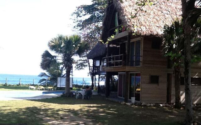 Bohio De Playa