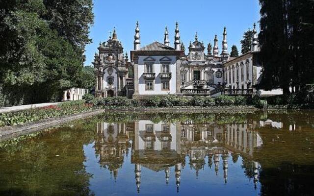 Casa do Adro de Parada