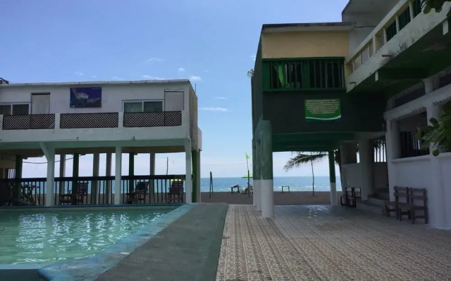 Tortugas Place Hotel y Bungalos