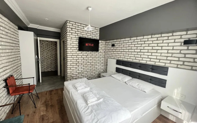 Karaca Suite