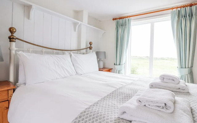 5 Blackshore, Southwold