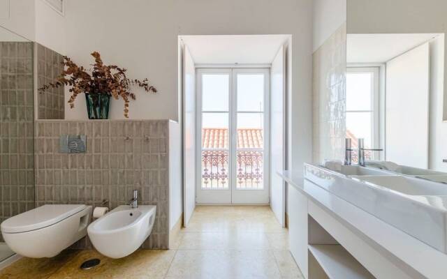 Spacious Apartment in Alfama With a Great View