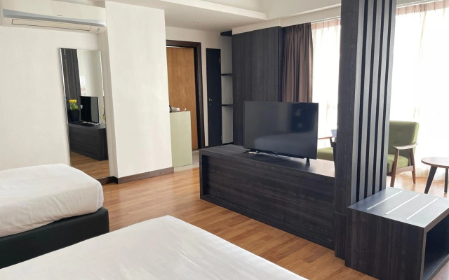 Win Hotel