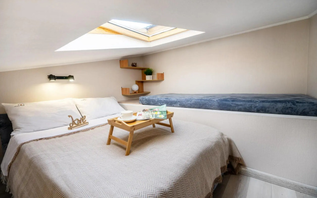 Orange Apart (Orange Apart) President