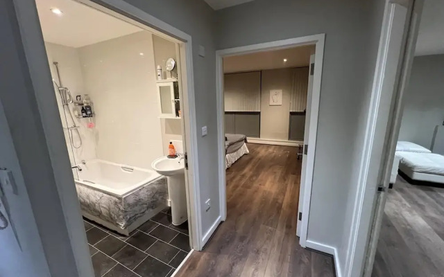 Beautiful 1-bed Apartment in Liverpool