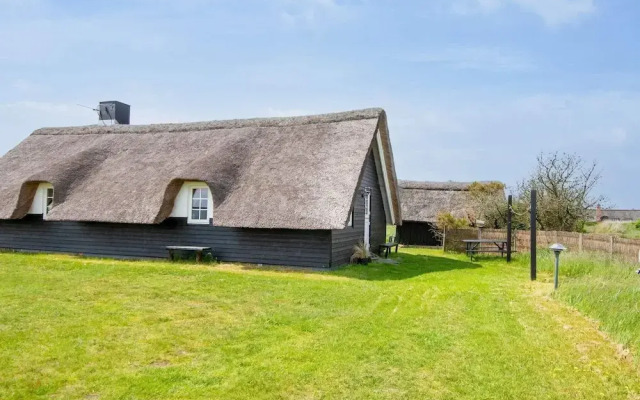 6 Person Holiday Home in Ringkøbing
