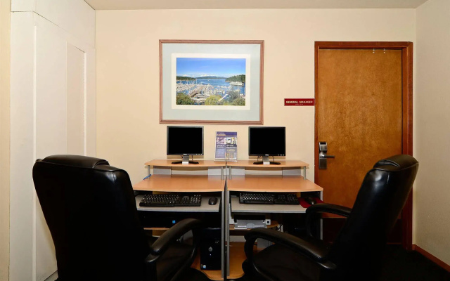 Friday Harbor Suites