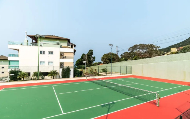 Beachfront Apartment w/ View Beach Santinho Asr204