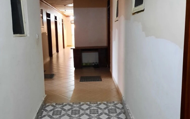 Airport Side Hotel Entebbe
