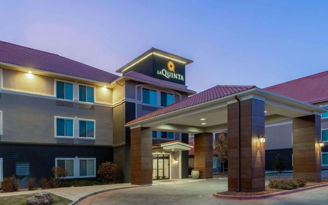 La Quinta Inn & Suites by Wyndham Rifle