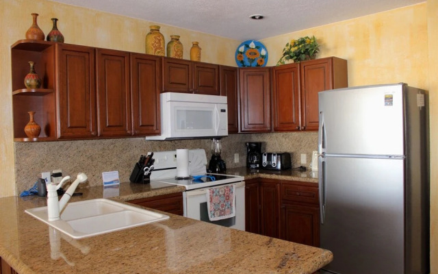 Sonoran Sun 2BR Upper SE 608 by Casago