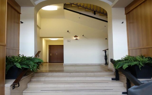 Rhome Terminal
