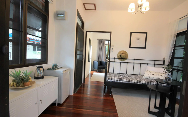 Seascape Resort Baan Krood – Guest Rooms – Bang Saphan