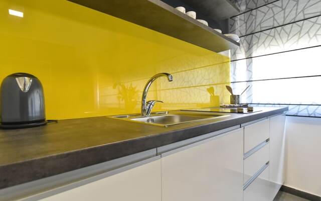 Mono Apartments & Rooms