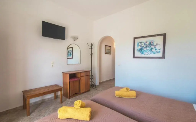 Aleka Apartment 1